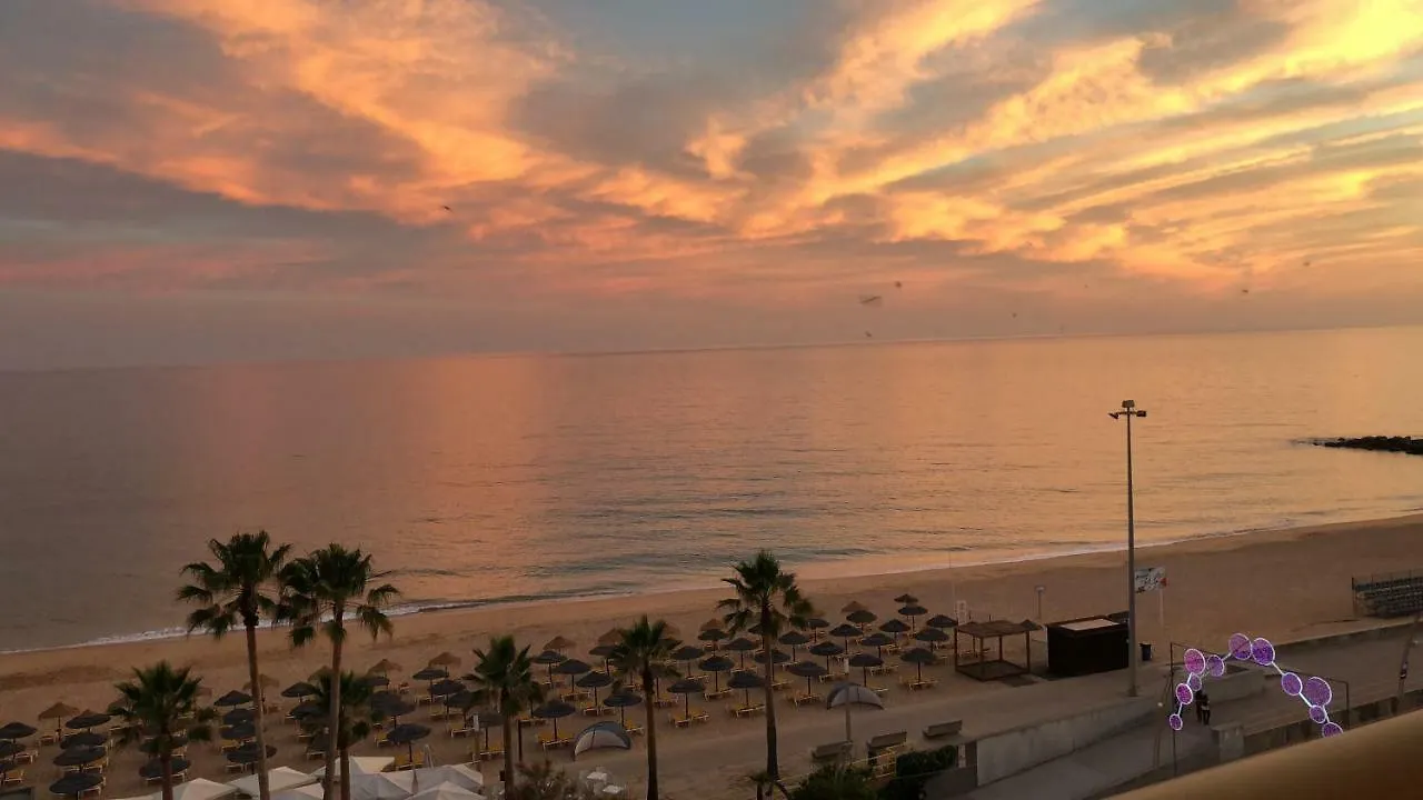 Acr Holiday Apartment Quarteira